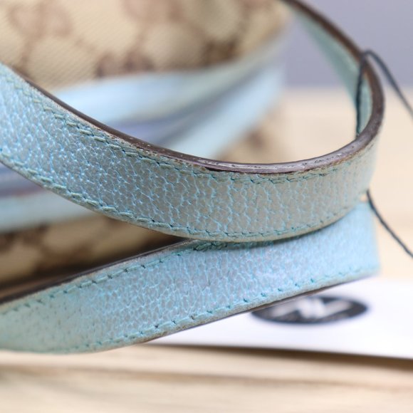 Sold💜Gucci Mini Handbag - Picture 10 of 14